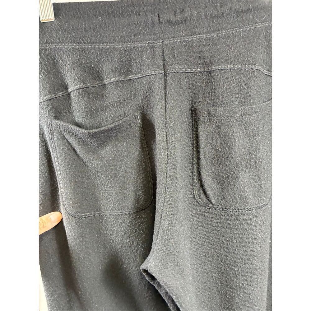 ALO Soho Sweatpant in Black Size XS - Picture 4 of 10